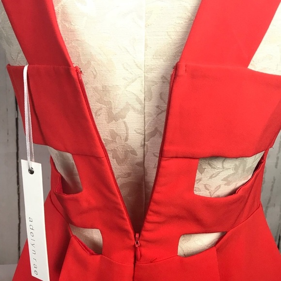 Adelyn Rae NWT Stunning Coral Red dress - Picture 4 of 5